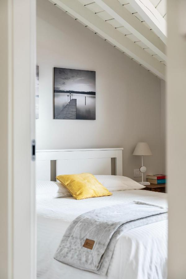Mansarda I Cipressi Apartment Лено Екстериор снимка
